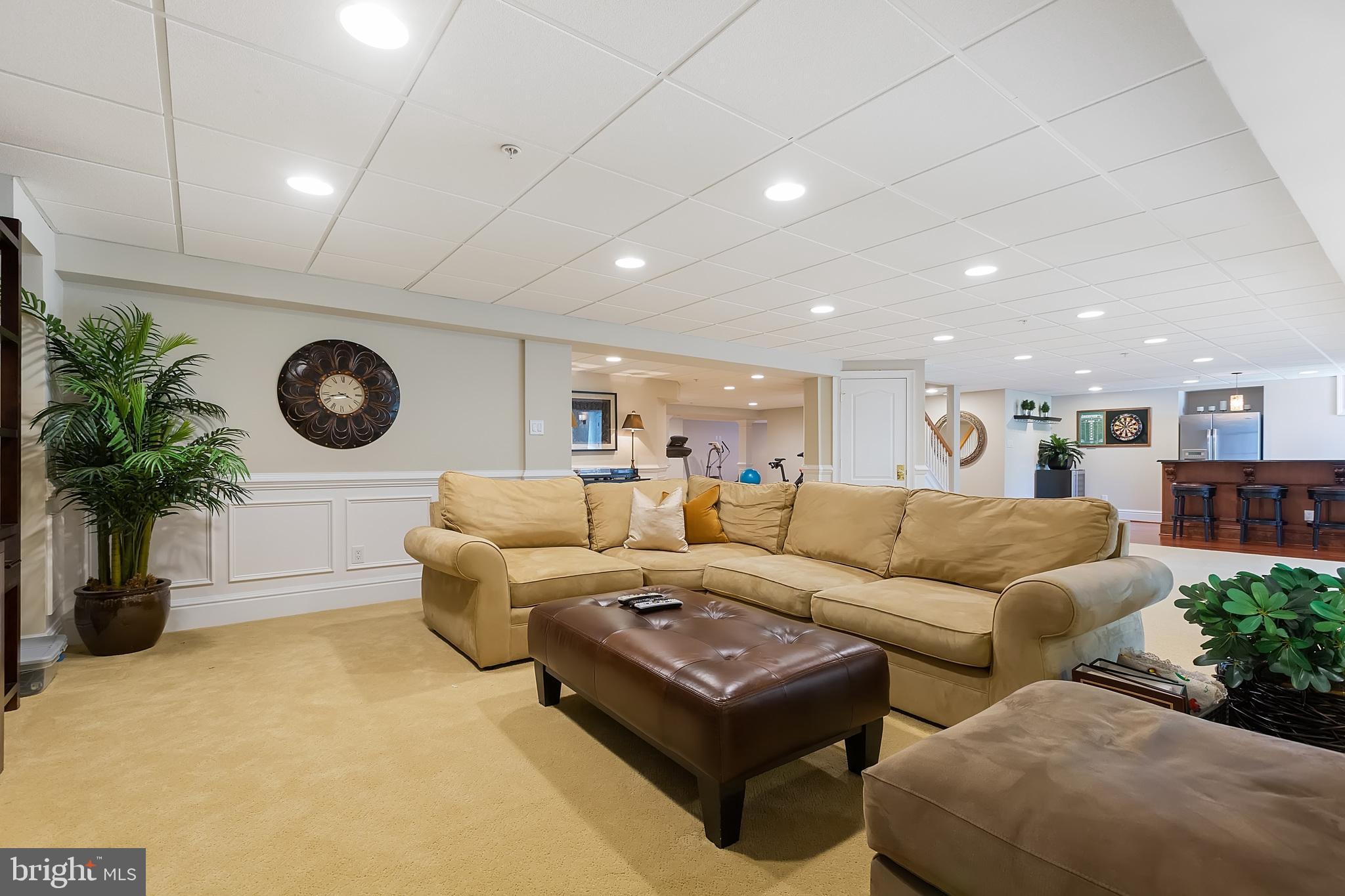 CHAPMANS CORNER - Residential