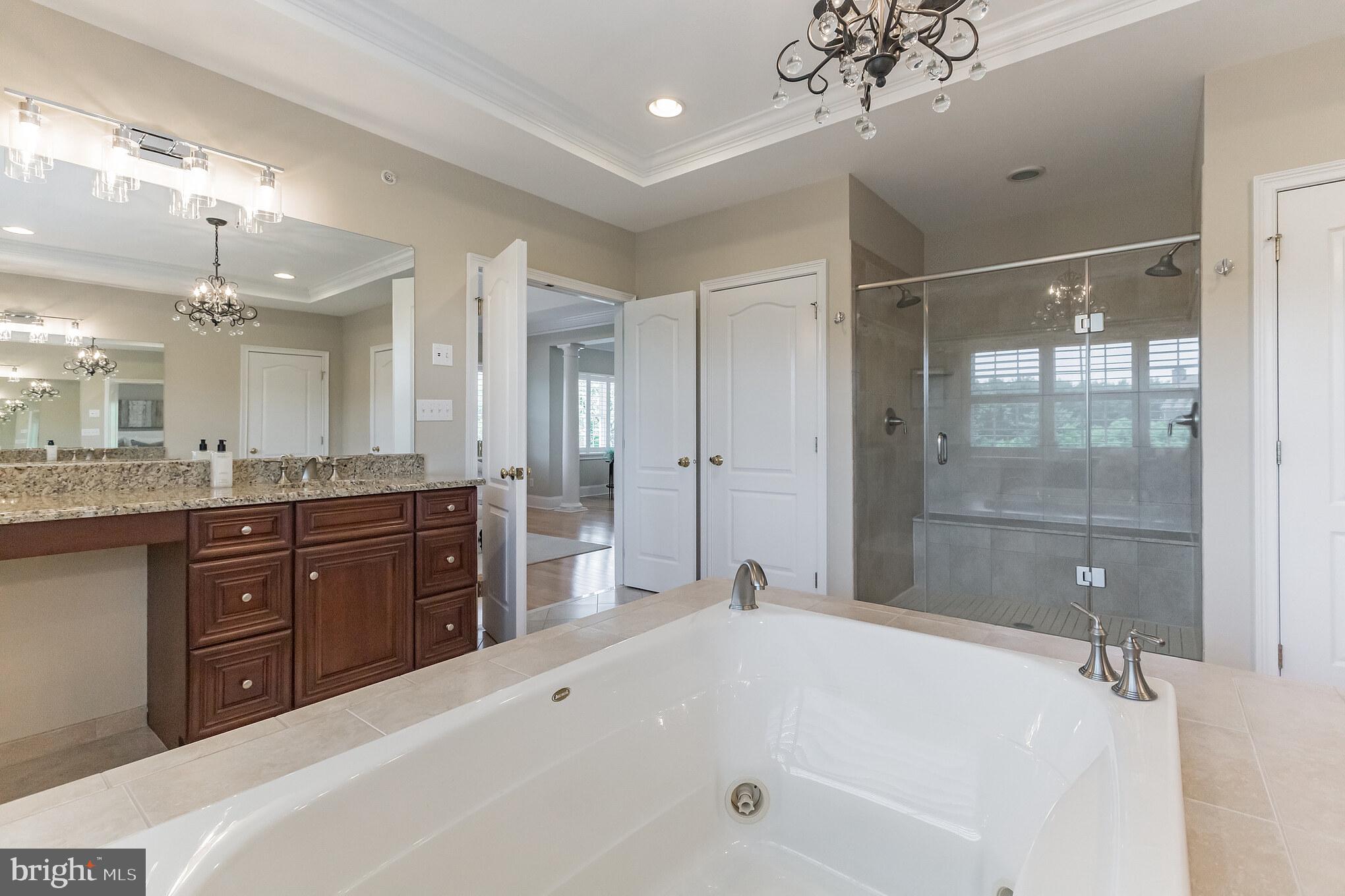 CHAPMANS CORNER - Residential