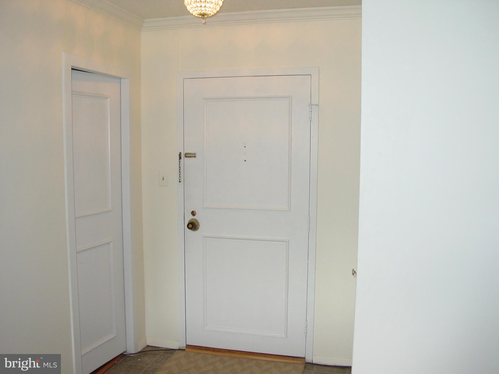 ROLAND PARK - Residential