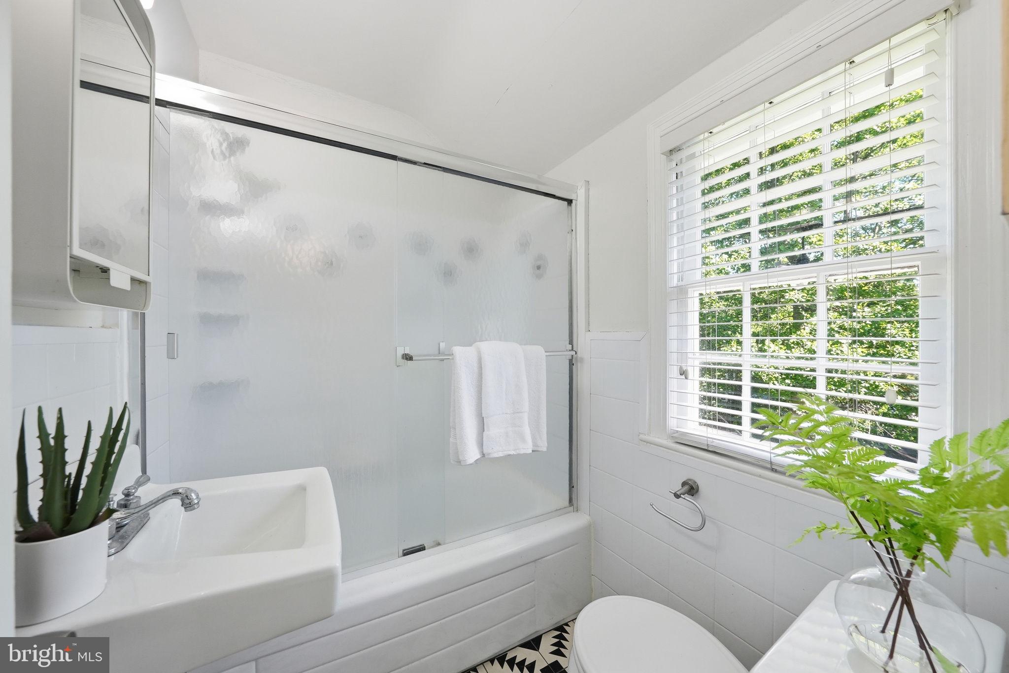 TAKOMA PARK - Residential