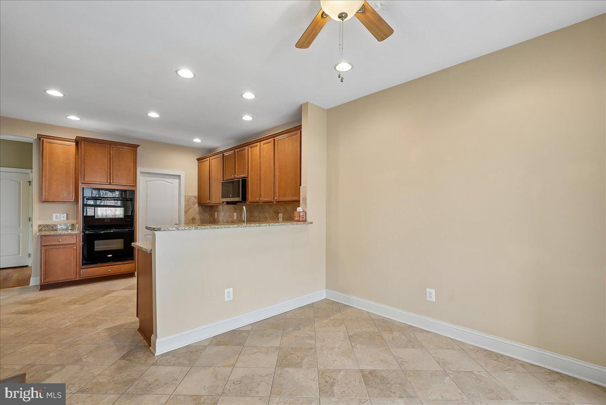 LOUDOUN VALLEY ESTATES 2 - Residential