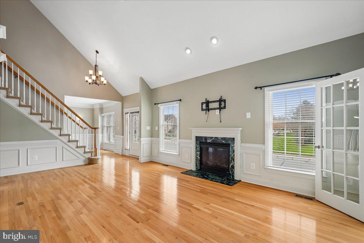 LOUDOUN VALLEY ESTATES 2 - Residential