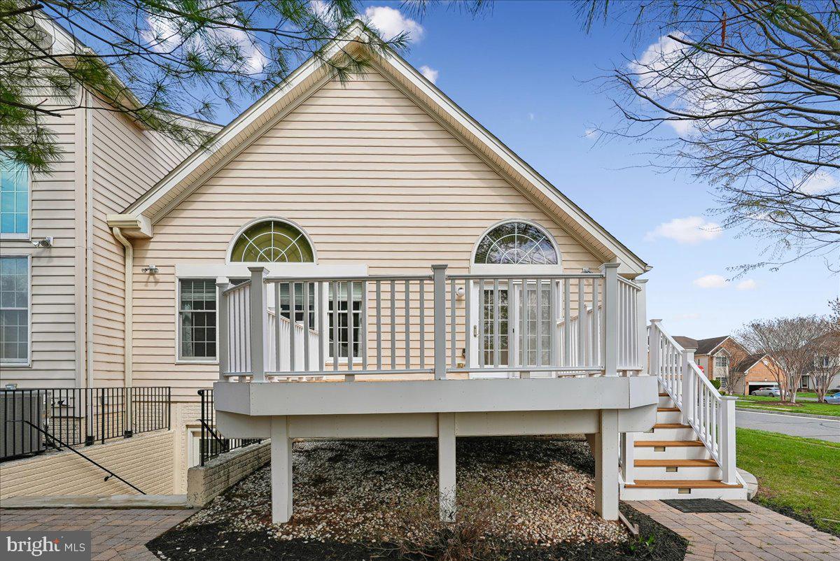 LOUDOUN VALLEY ESTATES 2 - Residential