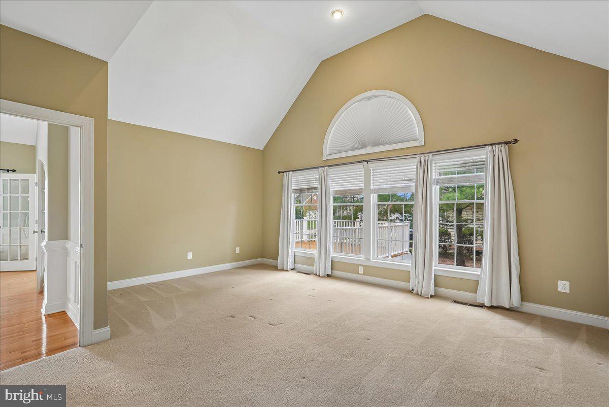 LOUDOUN VALLEY ESTATES 2 - Residential