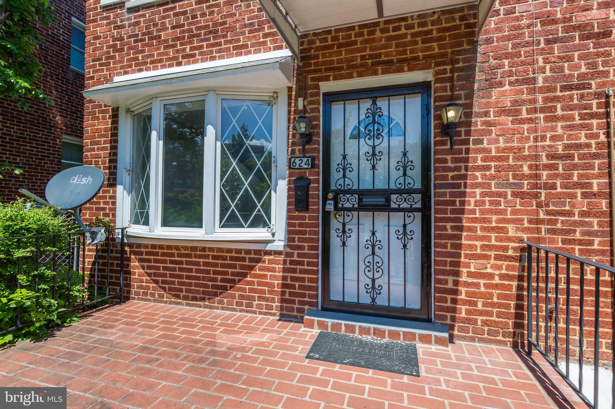 624 JEFFERSON STREET NE