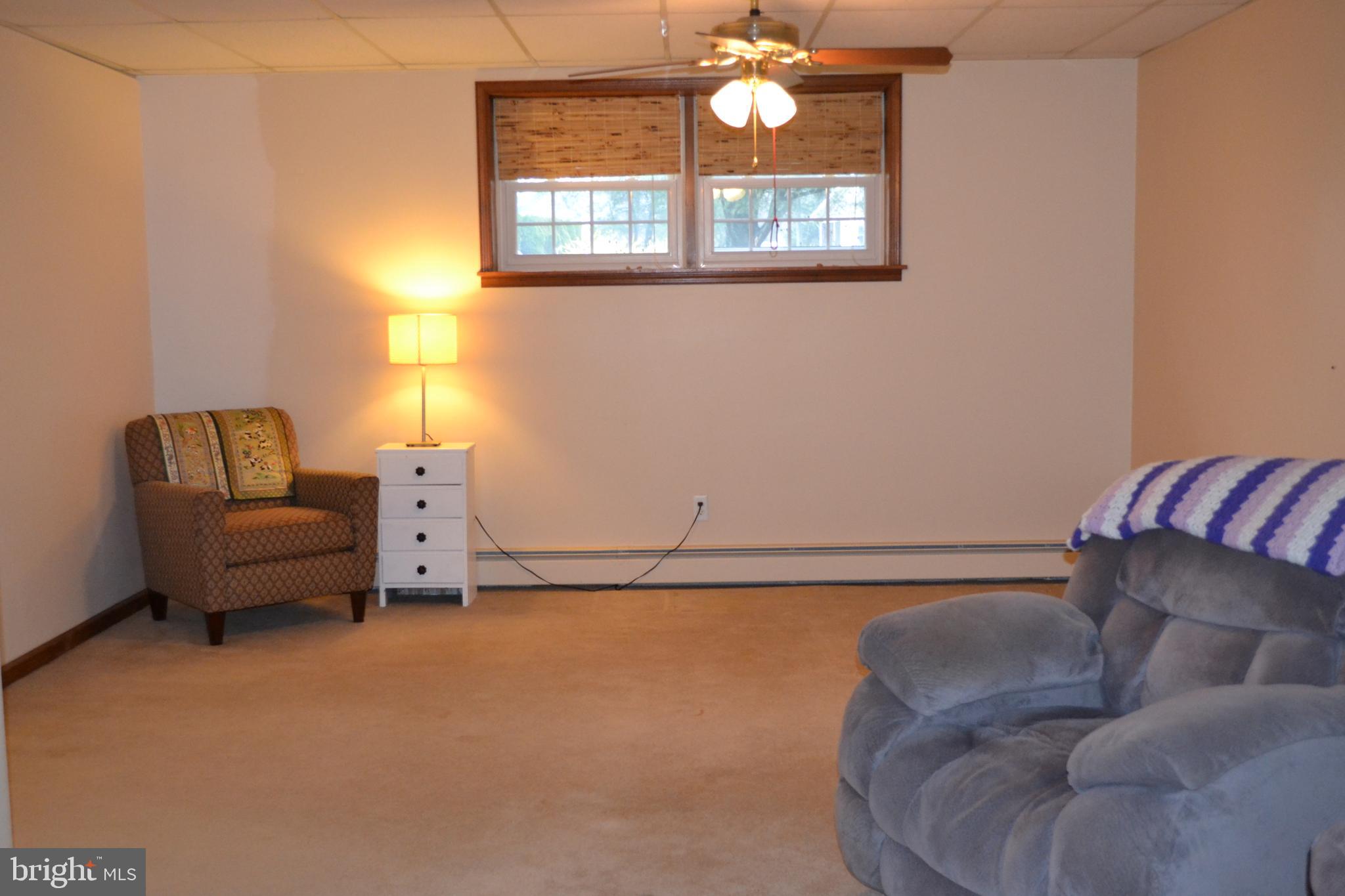 WOODLYN MEADOWS - Residential