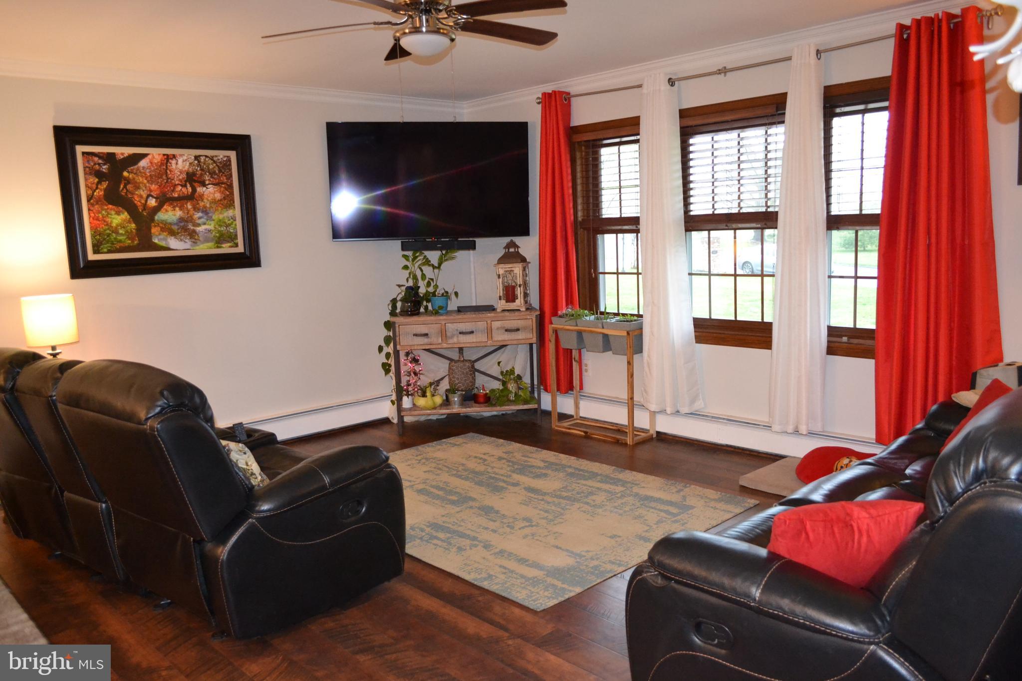 WOODLYN MEADOWS - Residential