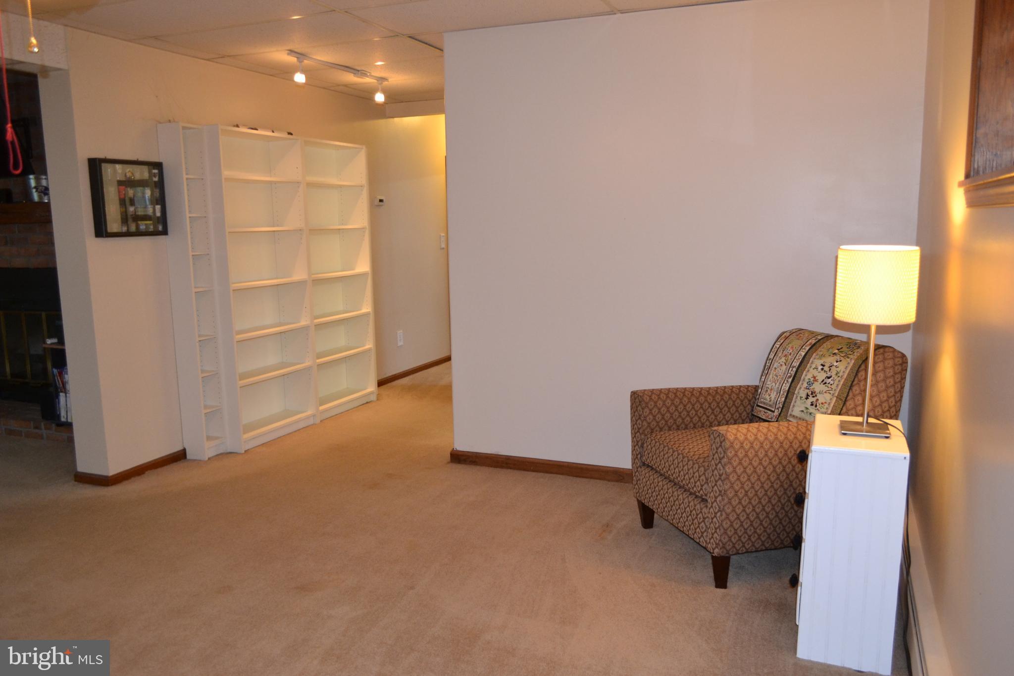 WOODLYN MEADOWS - Residential