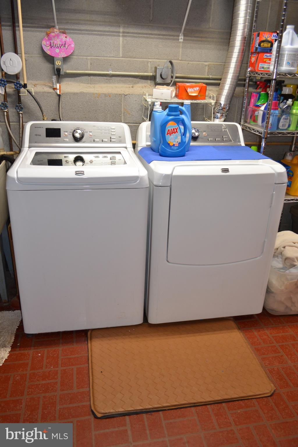 WOODLYN MEADOWS - Residential