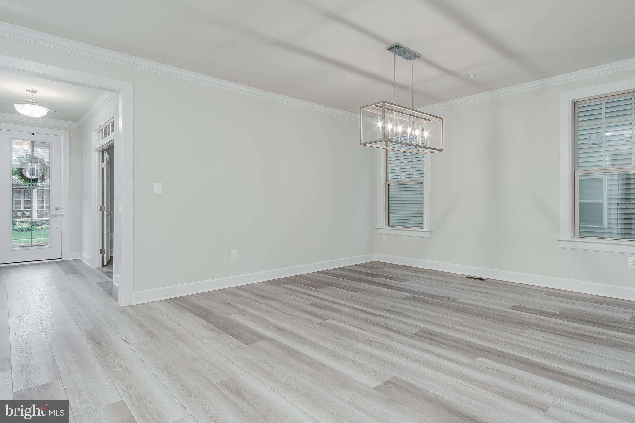 LAKE LINGANORE - Residential Lease