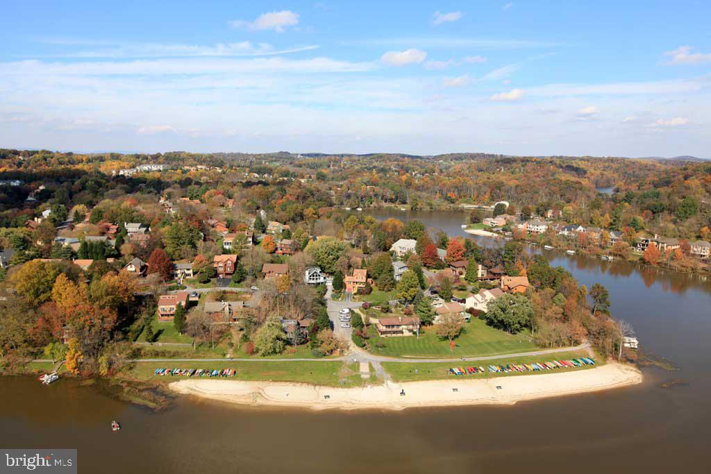 LAKE LINGANORE - Residential Lease