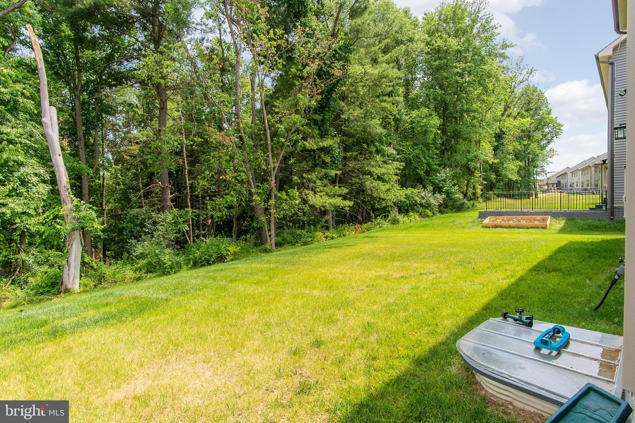 LAKE LINGANORE - Residential Lease