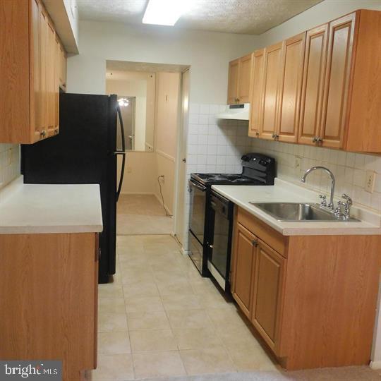 GREENBRIAR CONDO - Residential