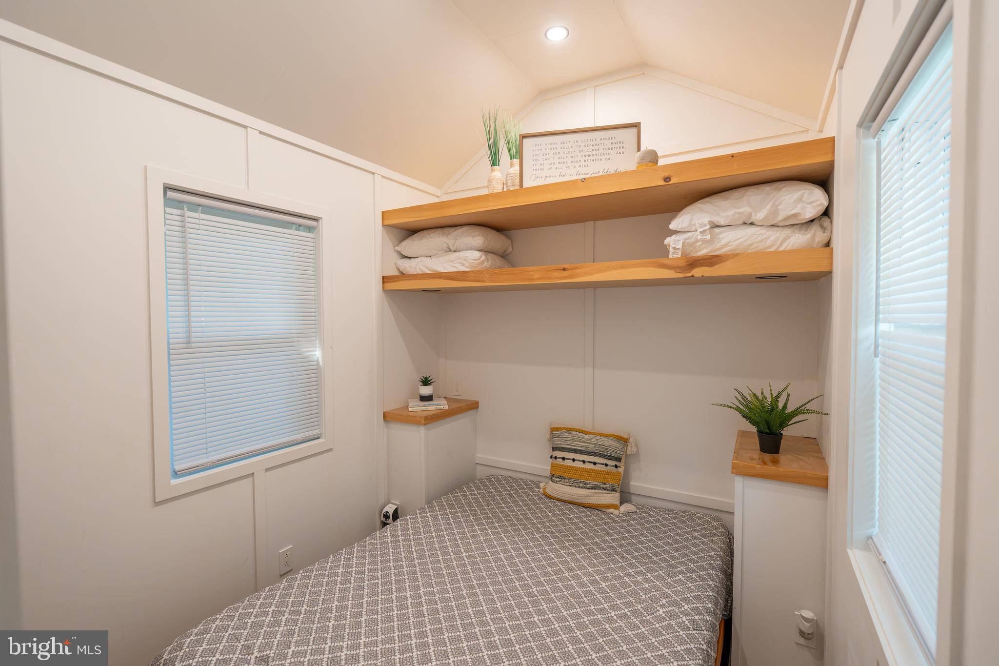 867 SCHWANGER ROAD 33