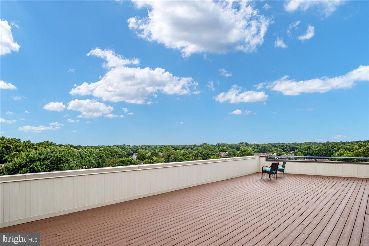 THOREAU PLACE CONDOS - Residential