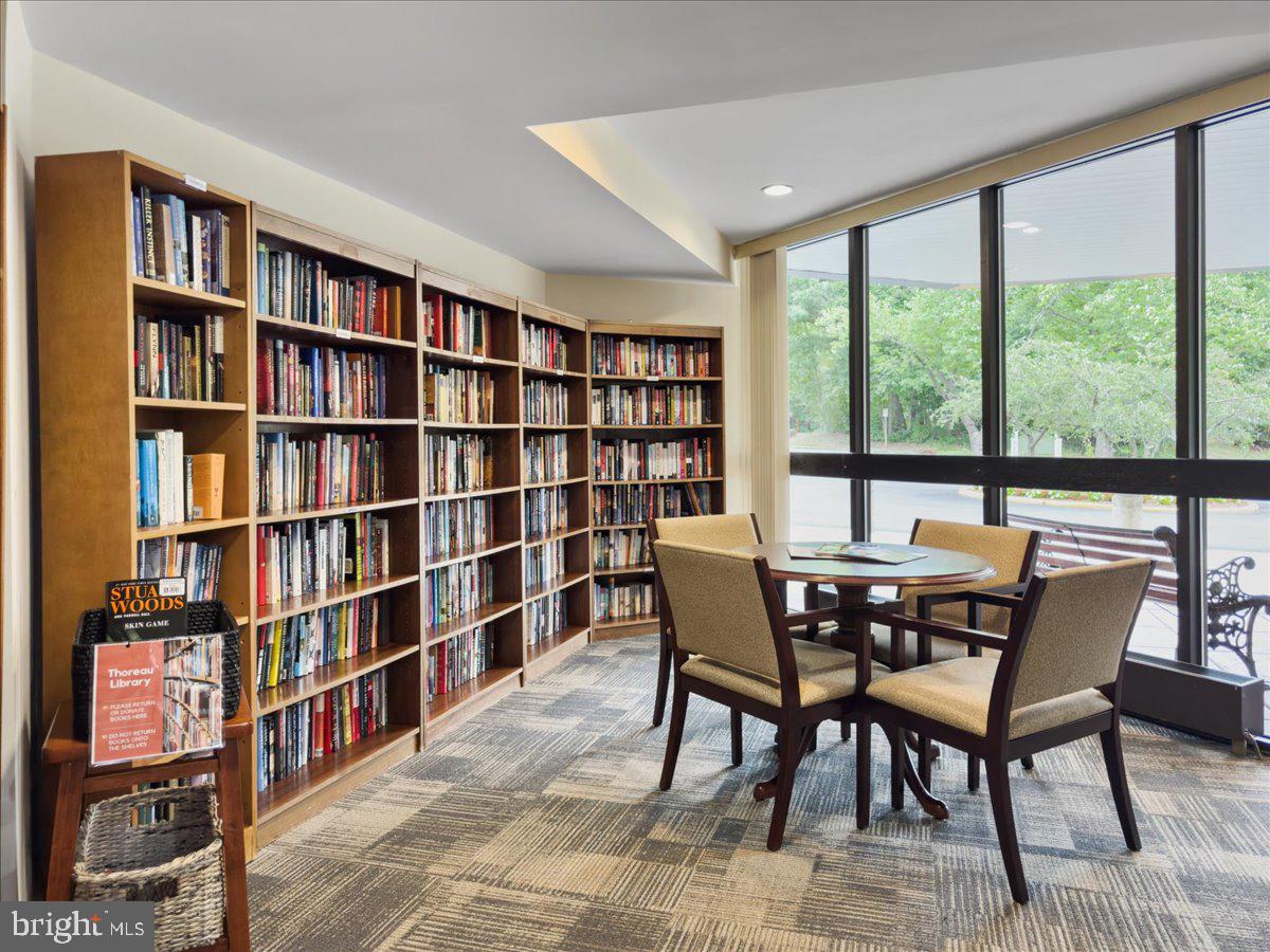 THOREAU PLACE CONDOS - Residential