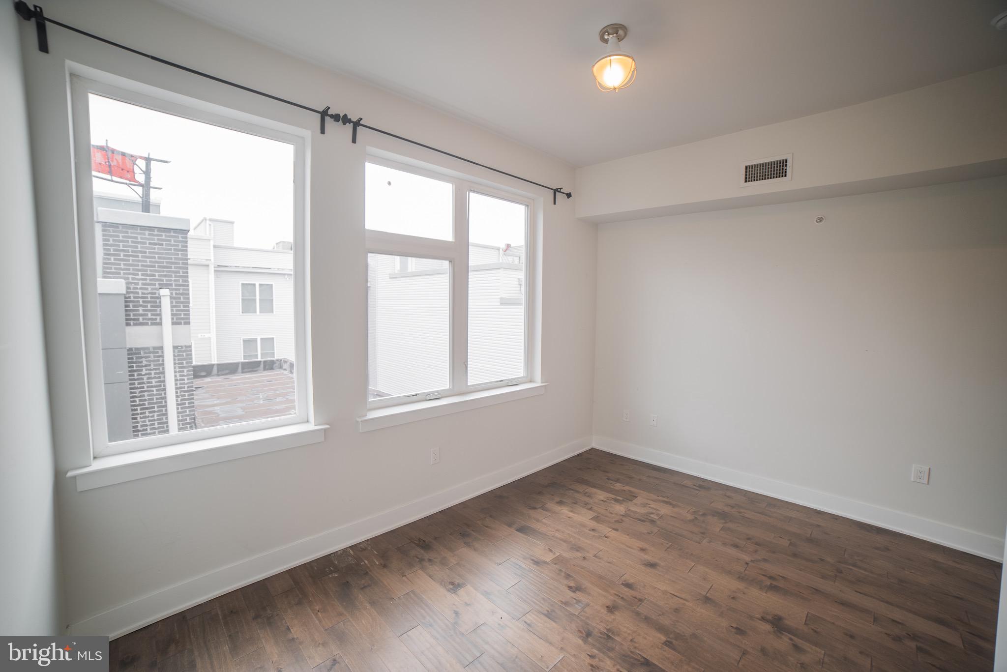 BREWERYTOWN - Residential Lease