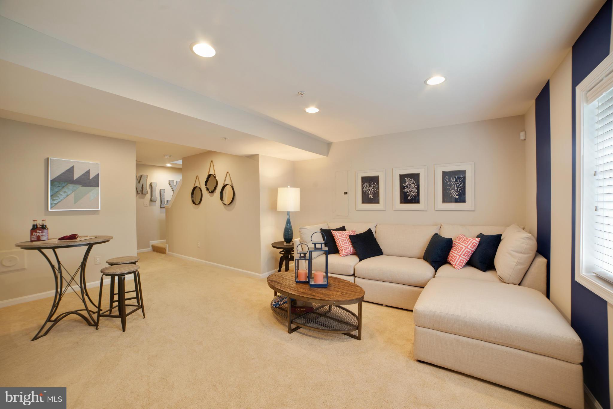 FIELDS AT ROCK GLENN - Residential