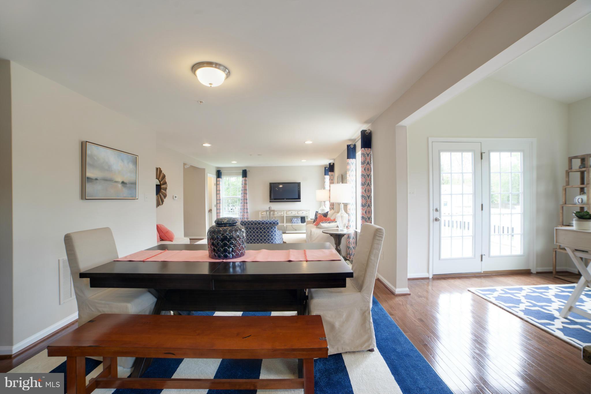 FIELDS AT ROCK GLENN - Residential