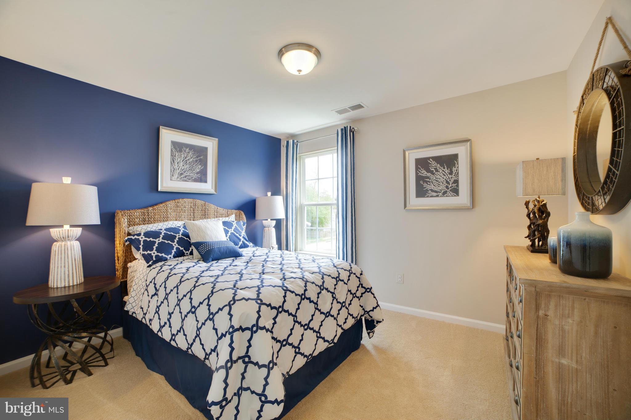 FIELDS AT ROCK GLENN - Residential