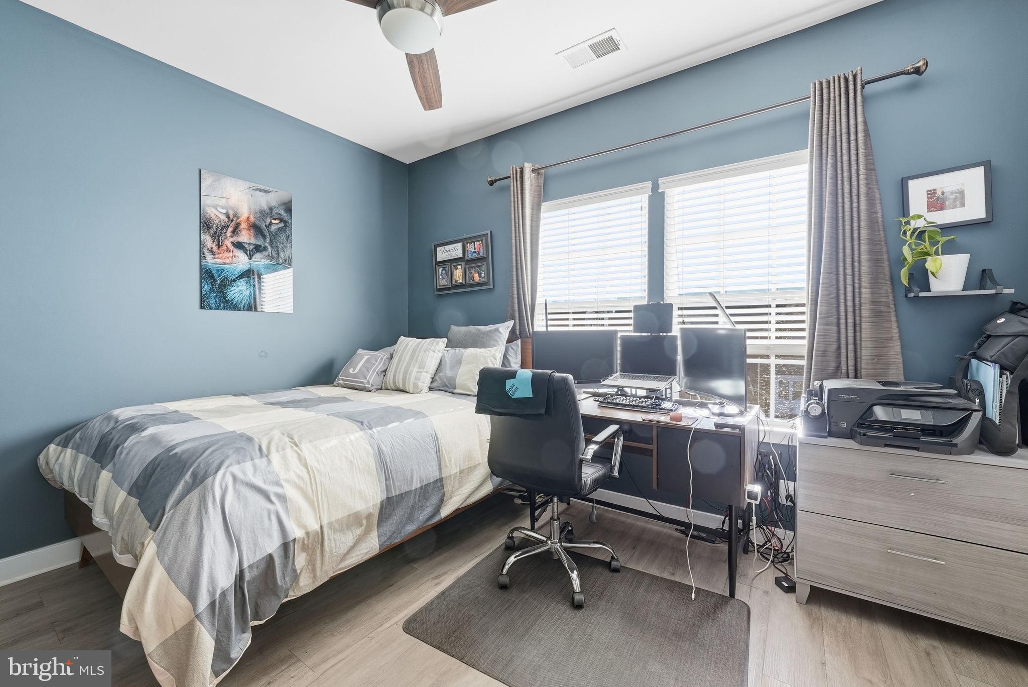 LARGO TOWN CENTER - Residential