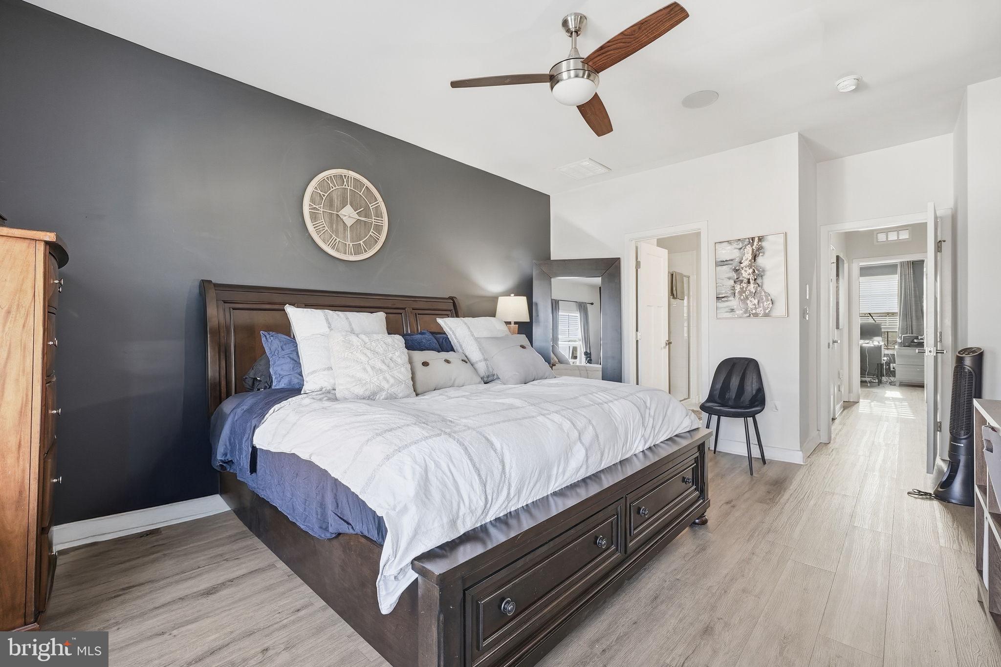 LARGO TOWN CENTER - Residential