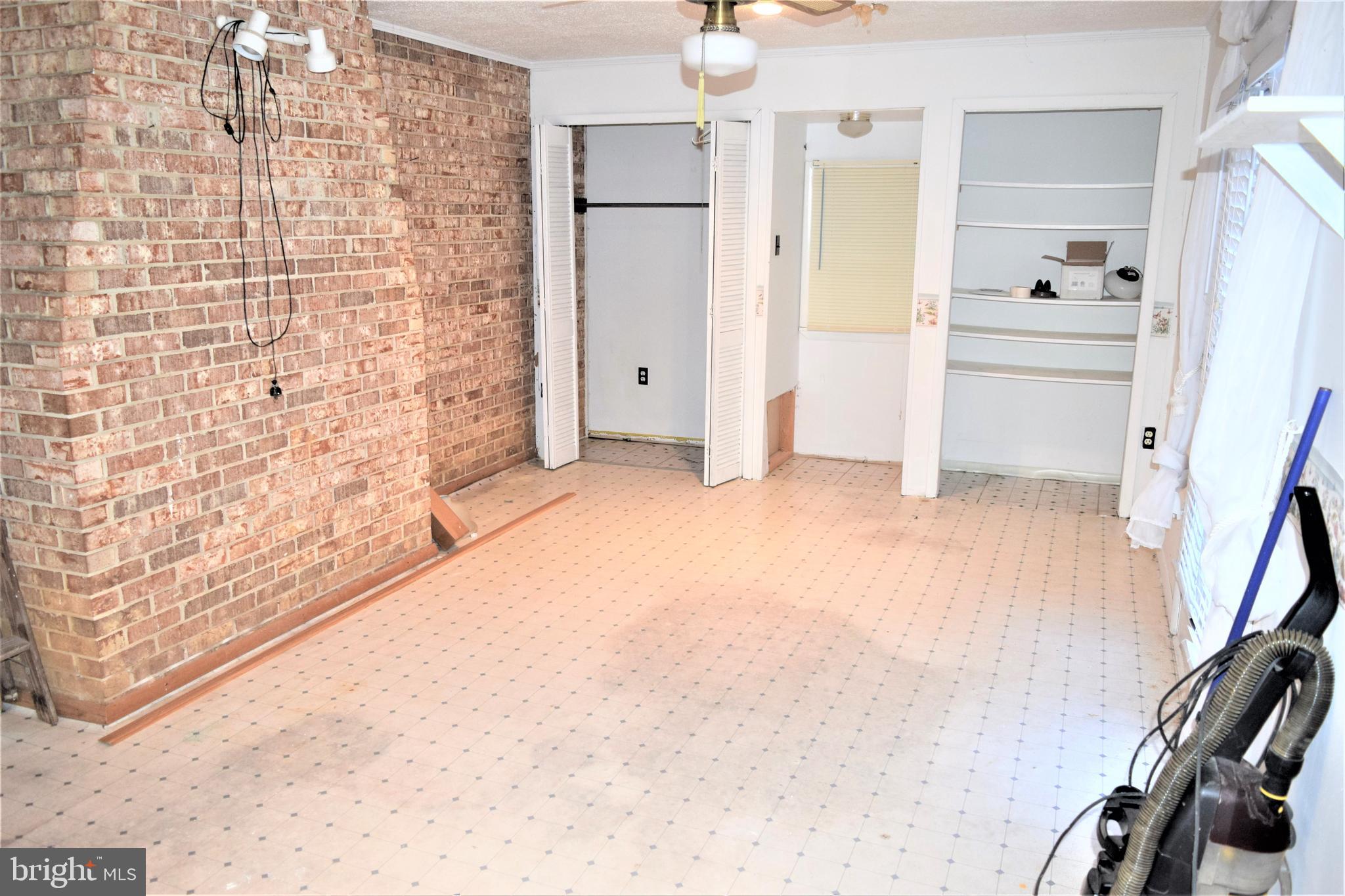 CLINTON HEIGHTS - Residential