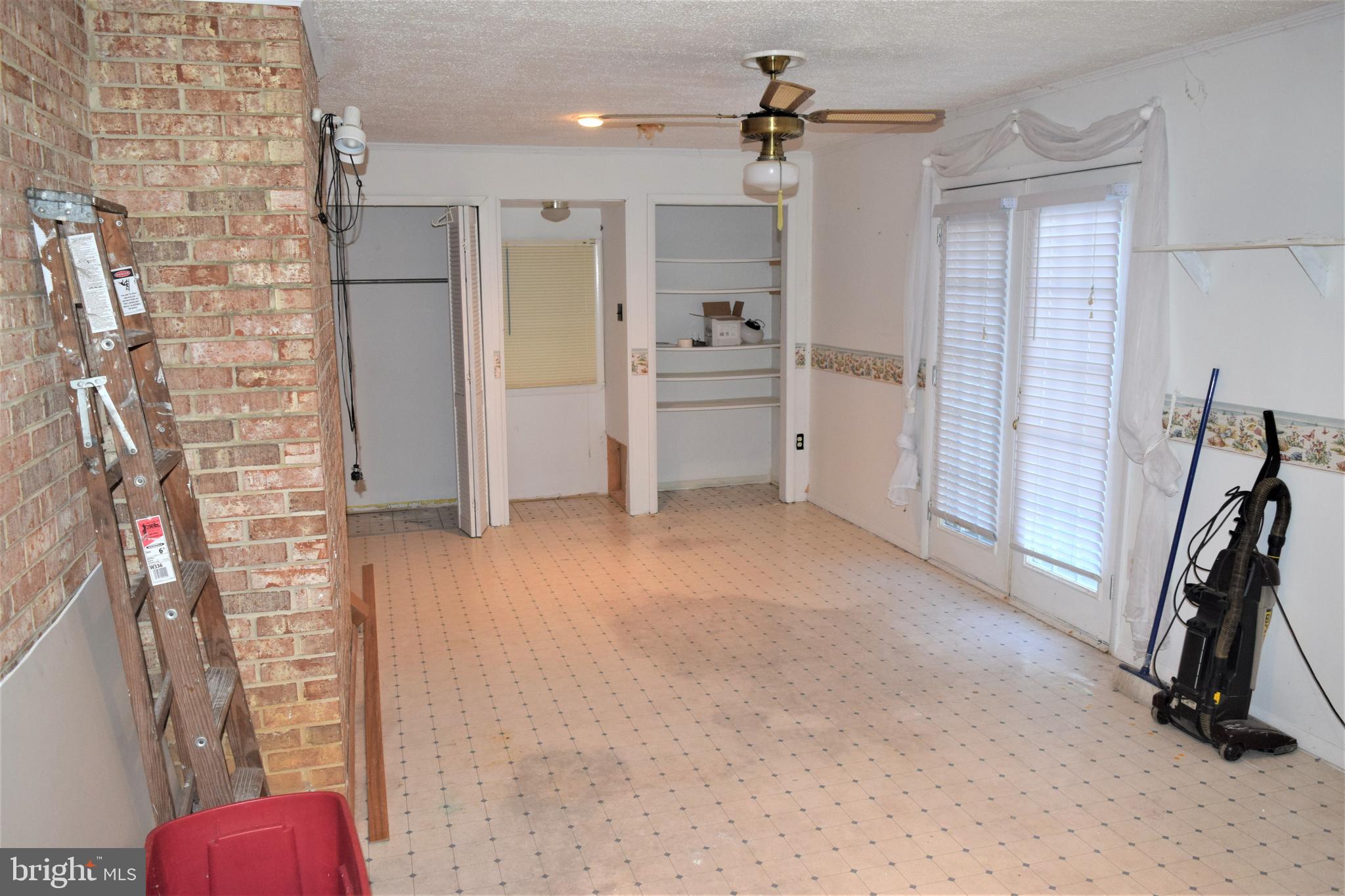 CLINTON HEIGHTS - Residential