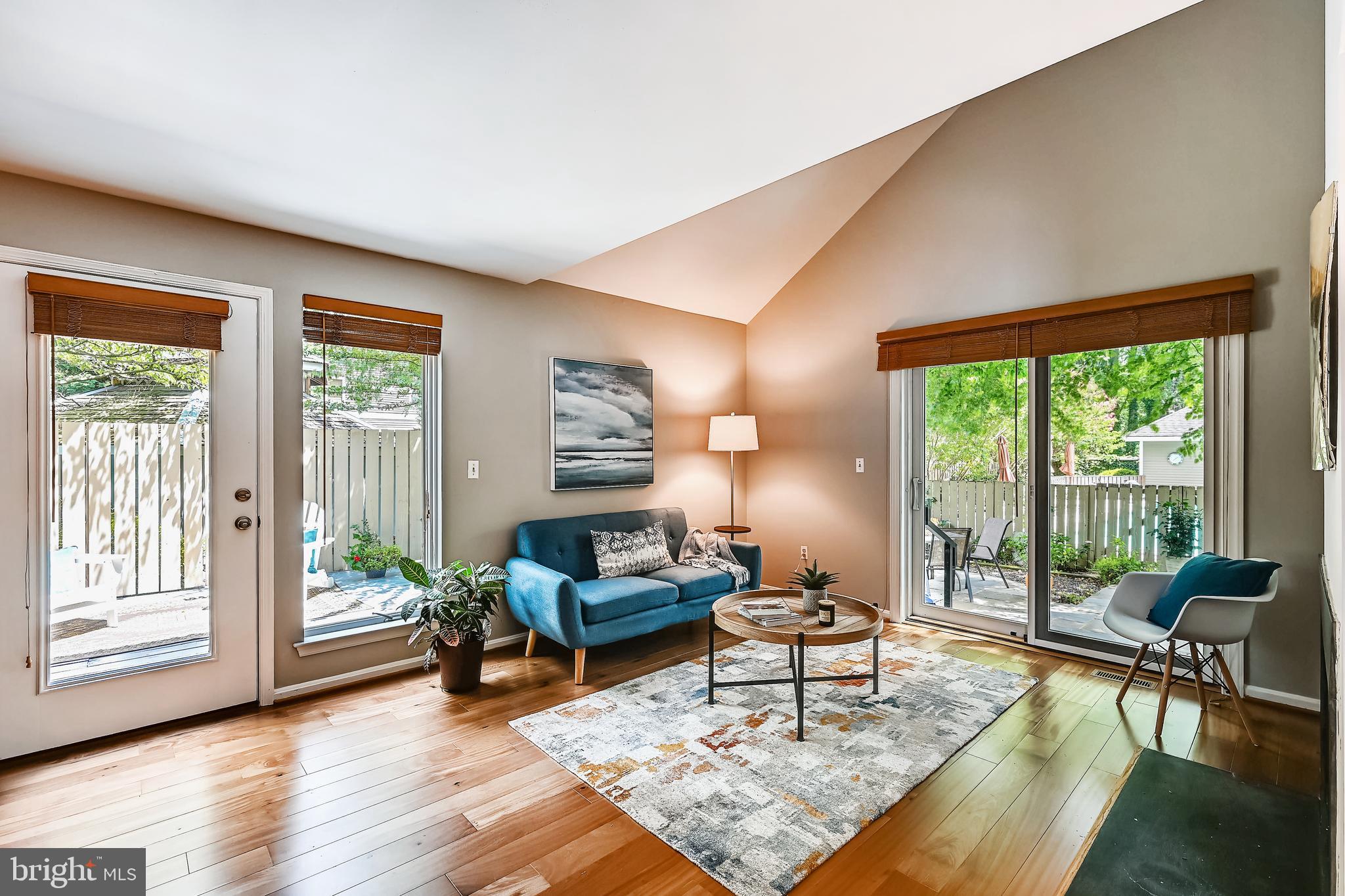 EASTPORT - Residential