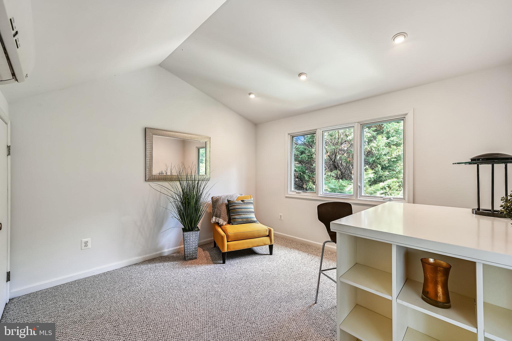 EASTPORT - Residential