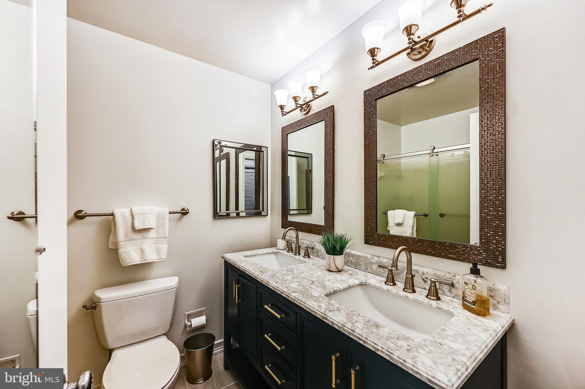 EASTPORT - Residential