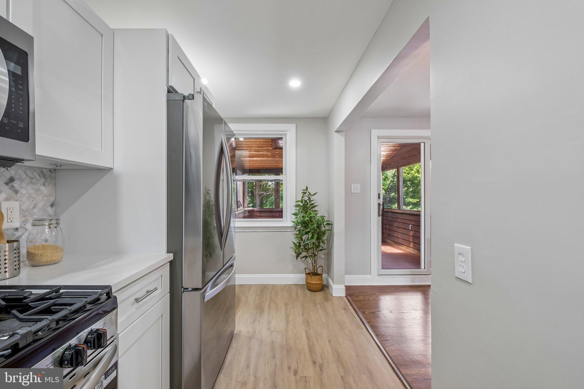 CLIFTON HEIGHTS - Residential