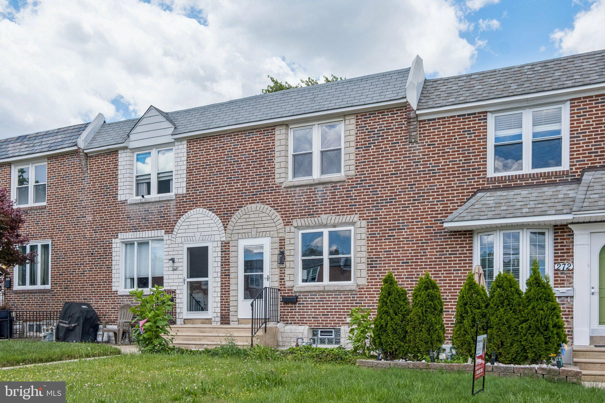 CLIFTON HEIGHTS - Residential