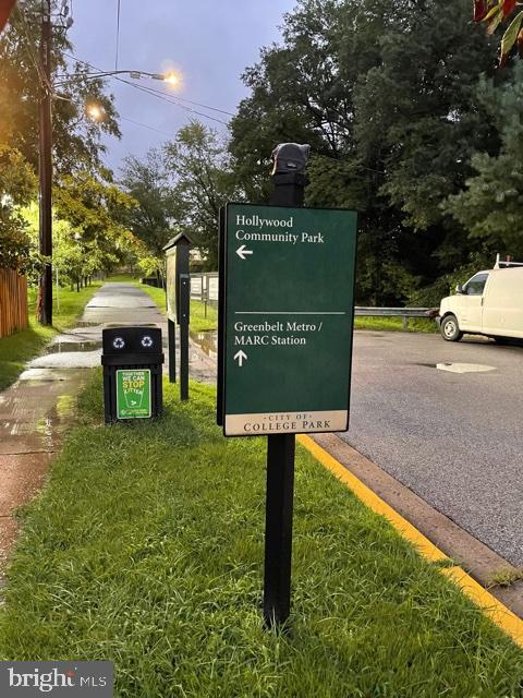 HOLLYWOOD - Residential