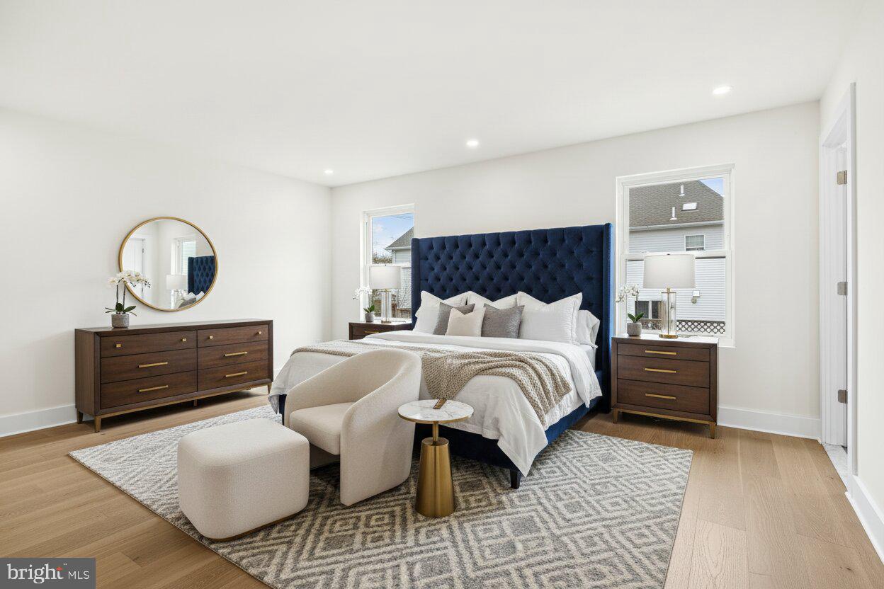 COUNTRY LANE - Residential