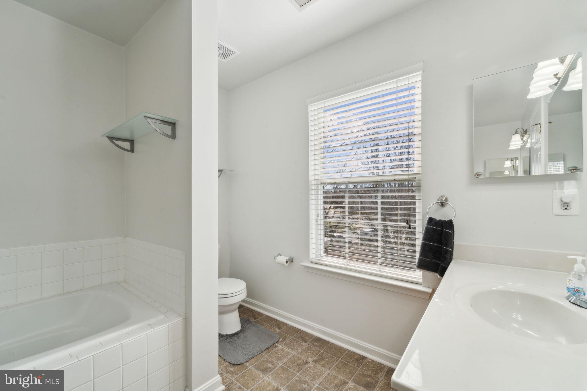 INDEPENDENCE - Residential