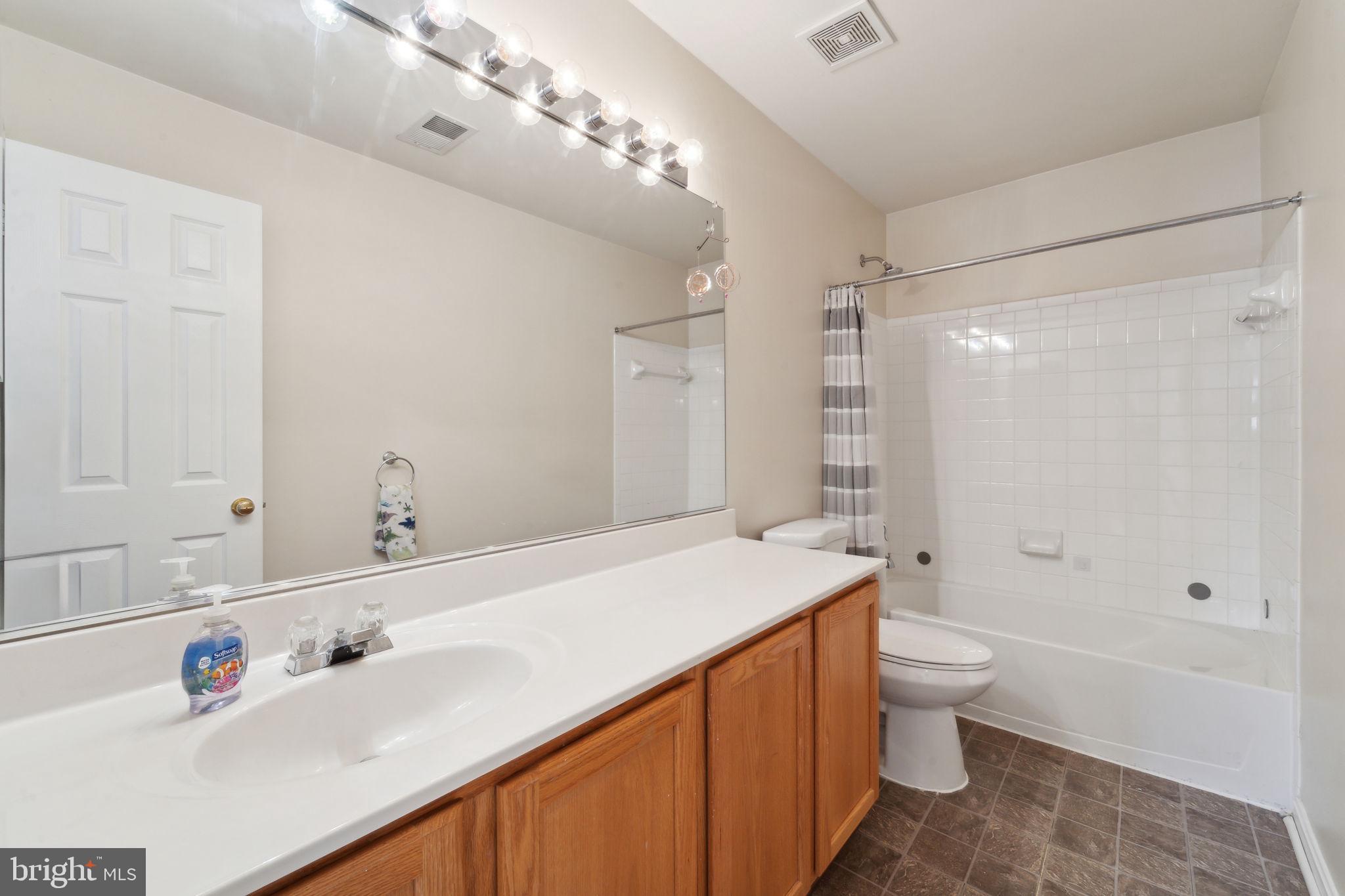 INDEPENDENCE - Residential