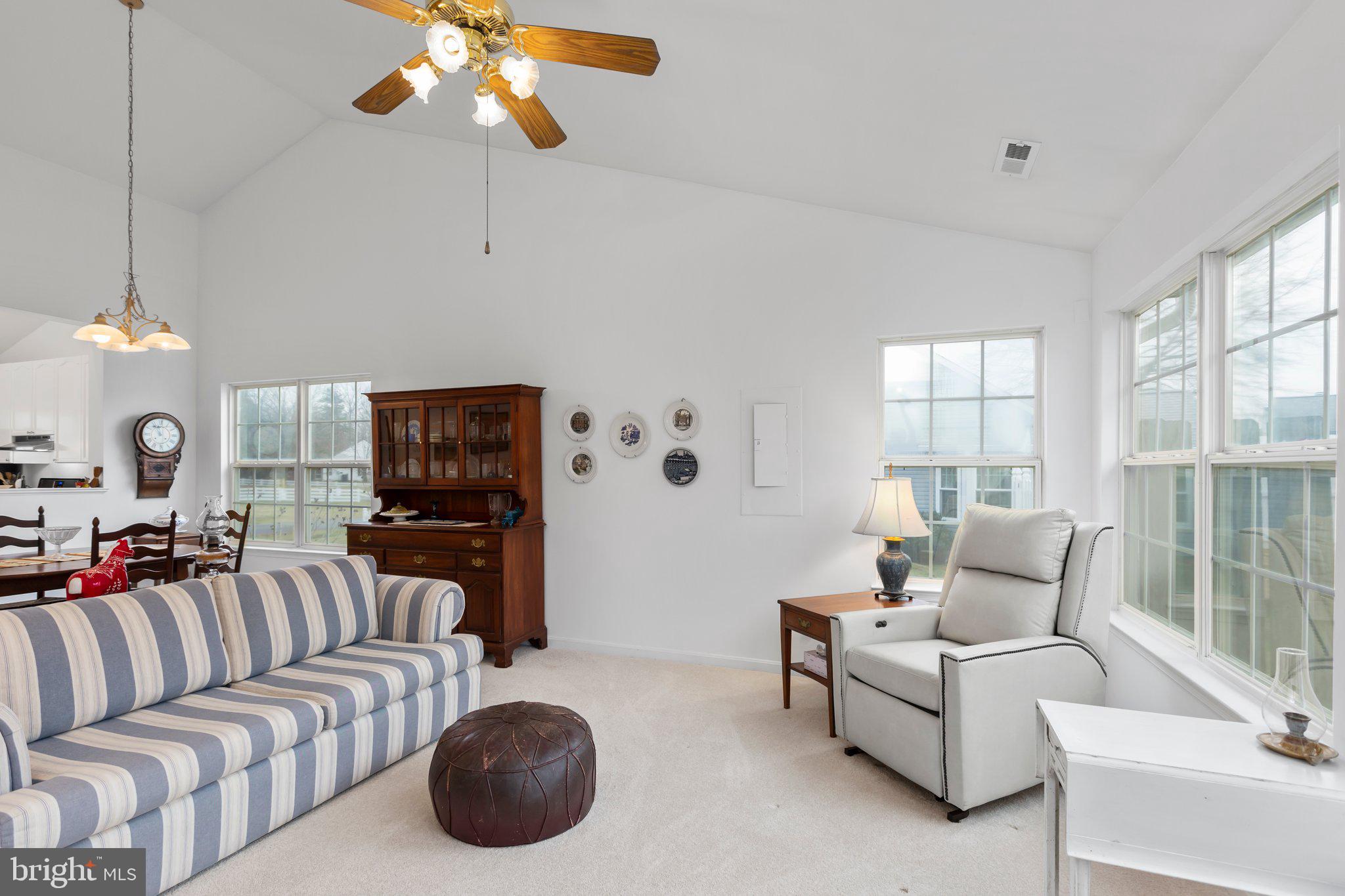 SUMMERLAKE - Residential