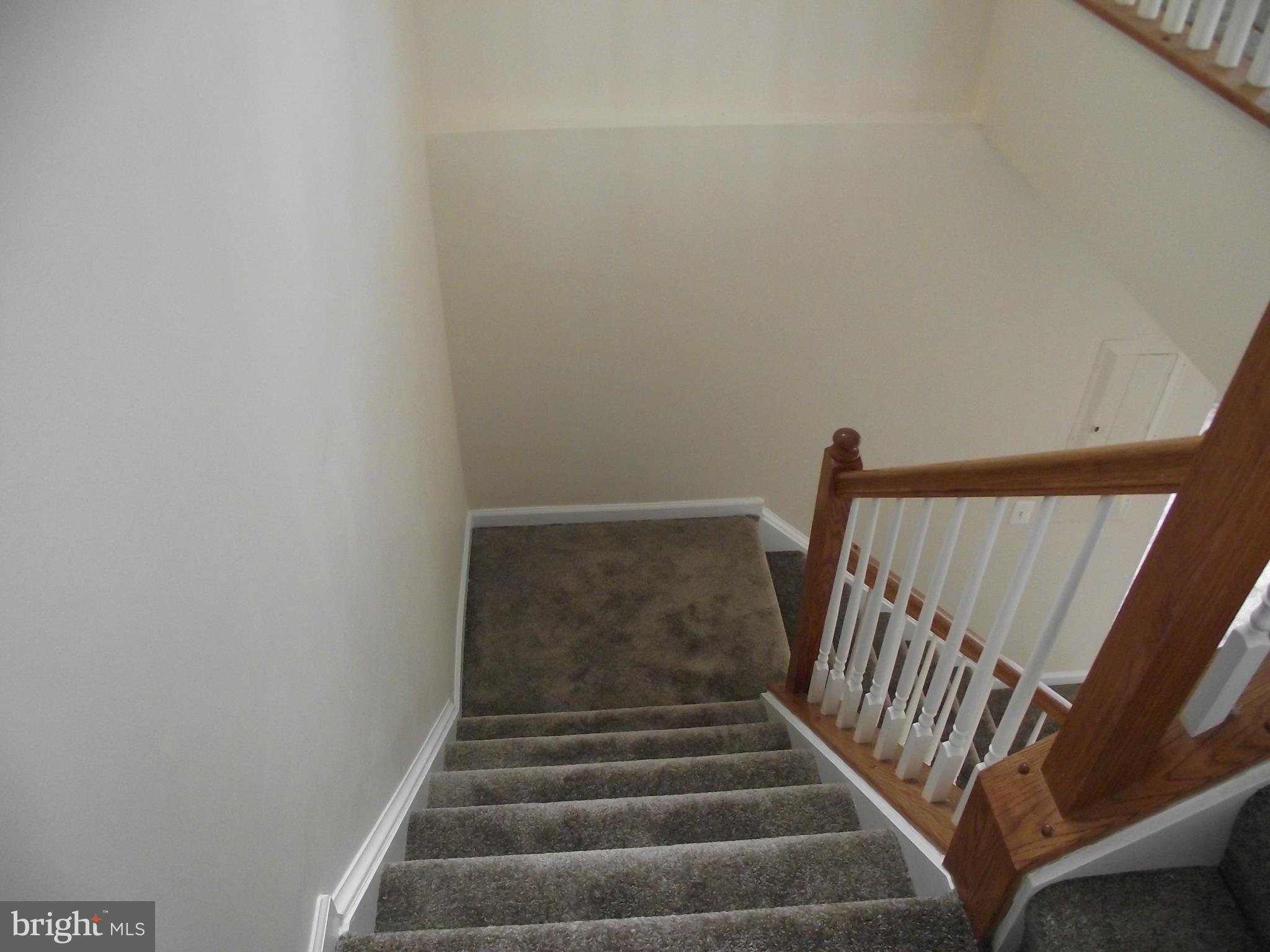 WOODSTREAM - Residential Lease