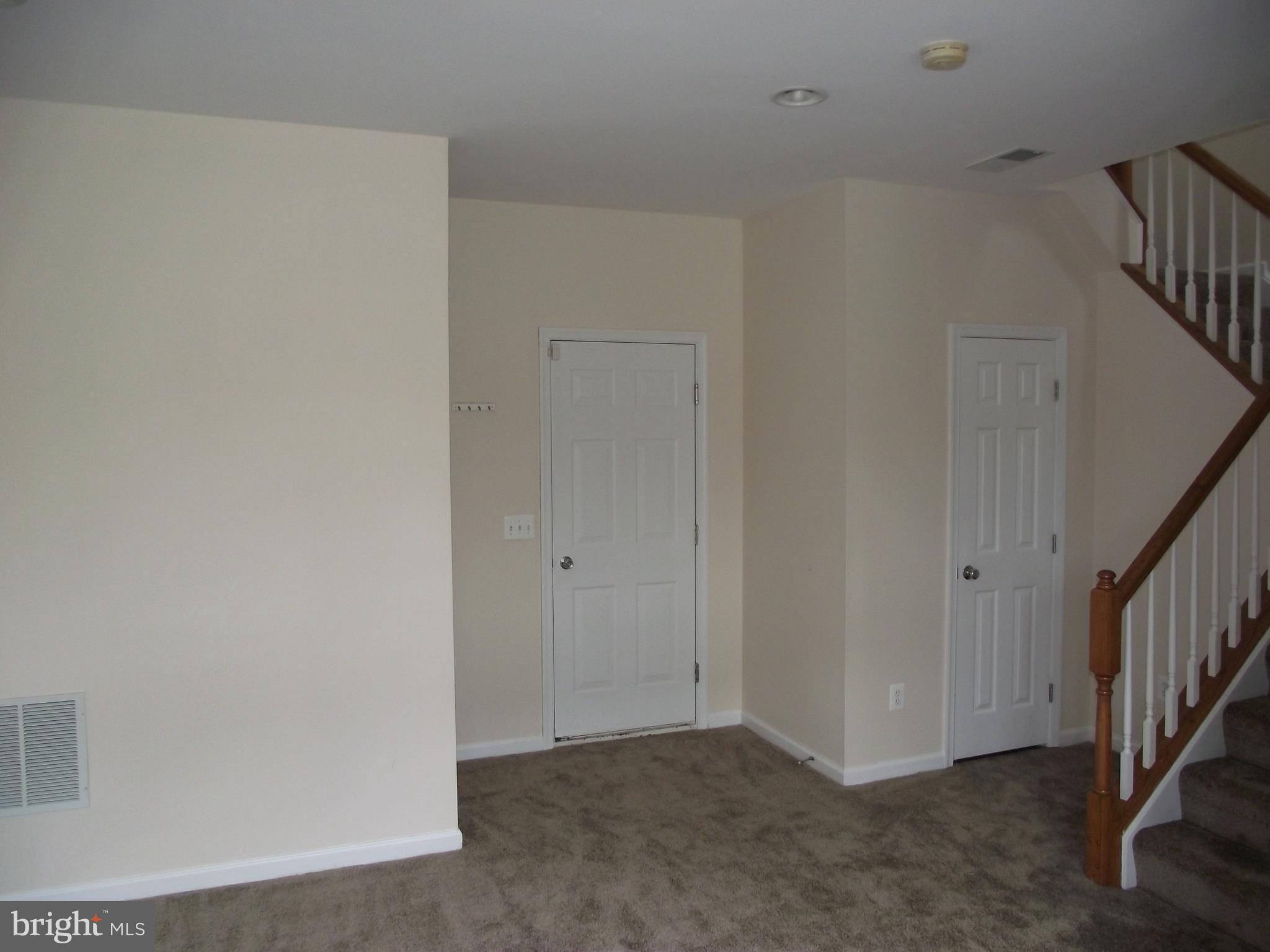 WOODSTREAM - Residential Lease