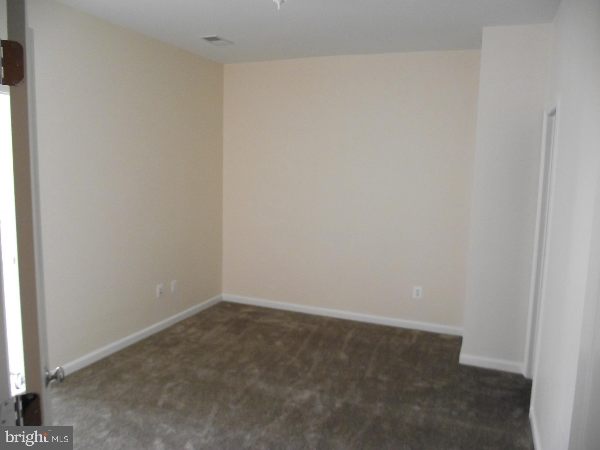 WOODSTREAM - Residential Lease