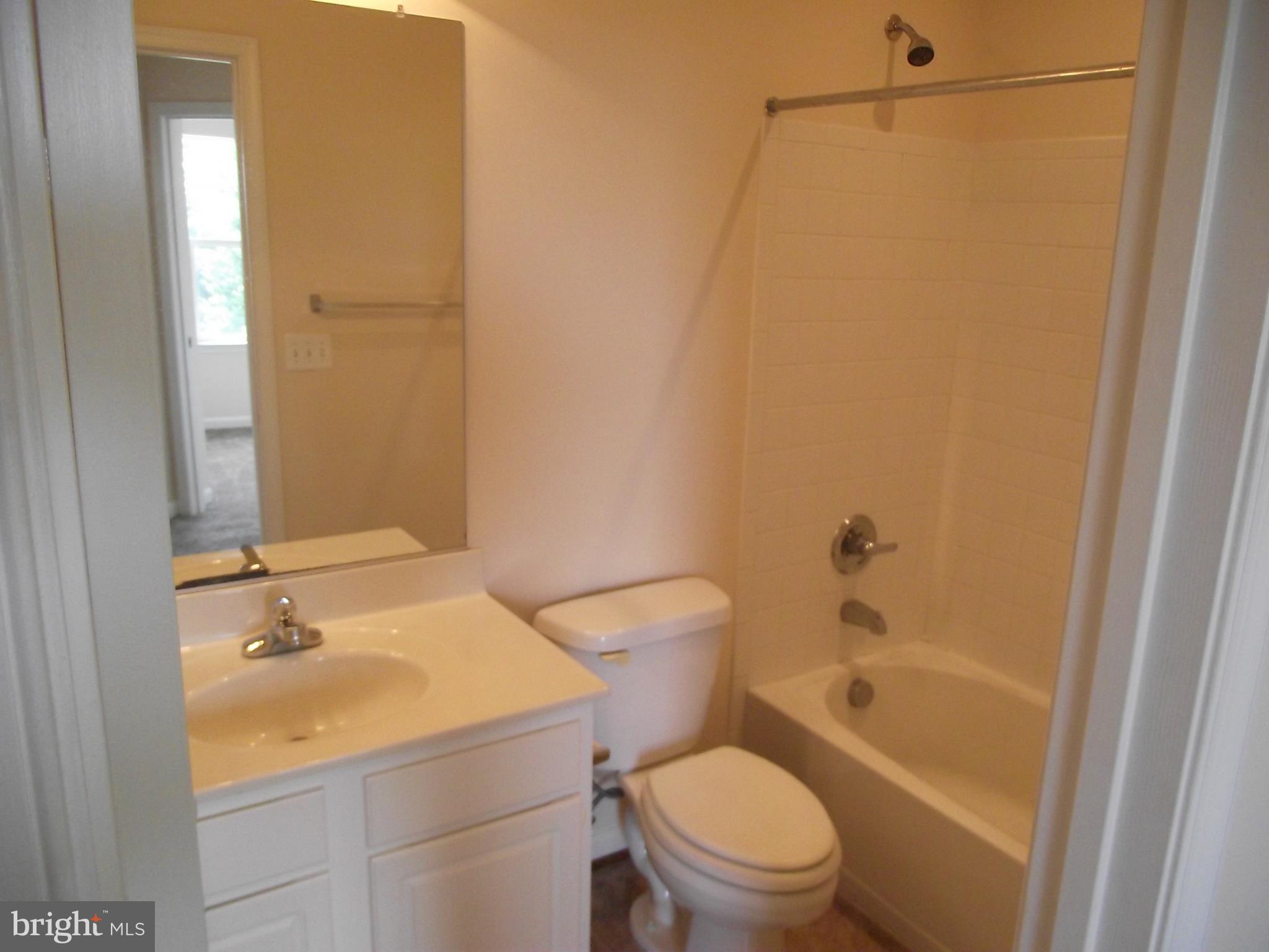 WOODSTREAM - Residential Lease