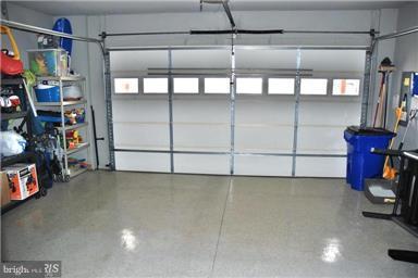 URBANA HIGHLANDS - Residential Lease