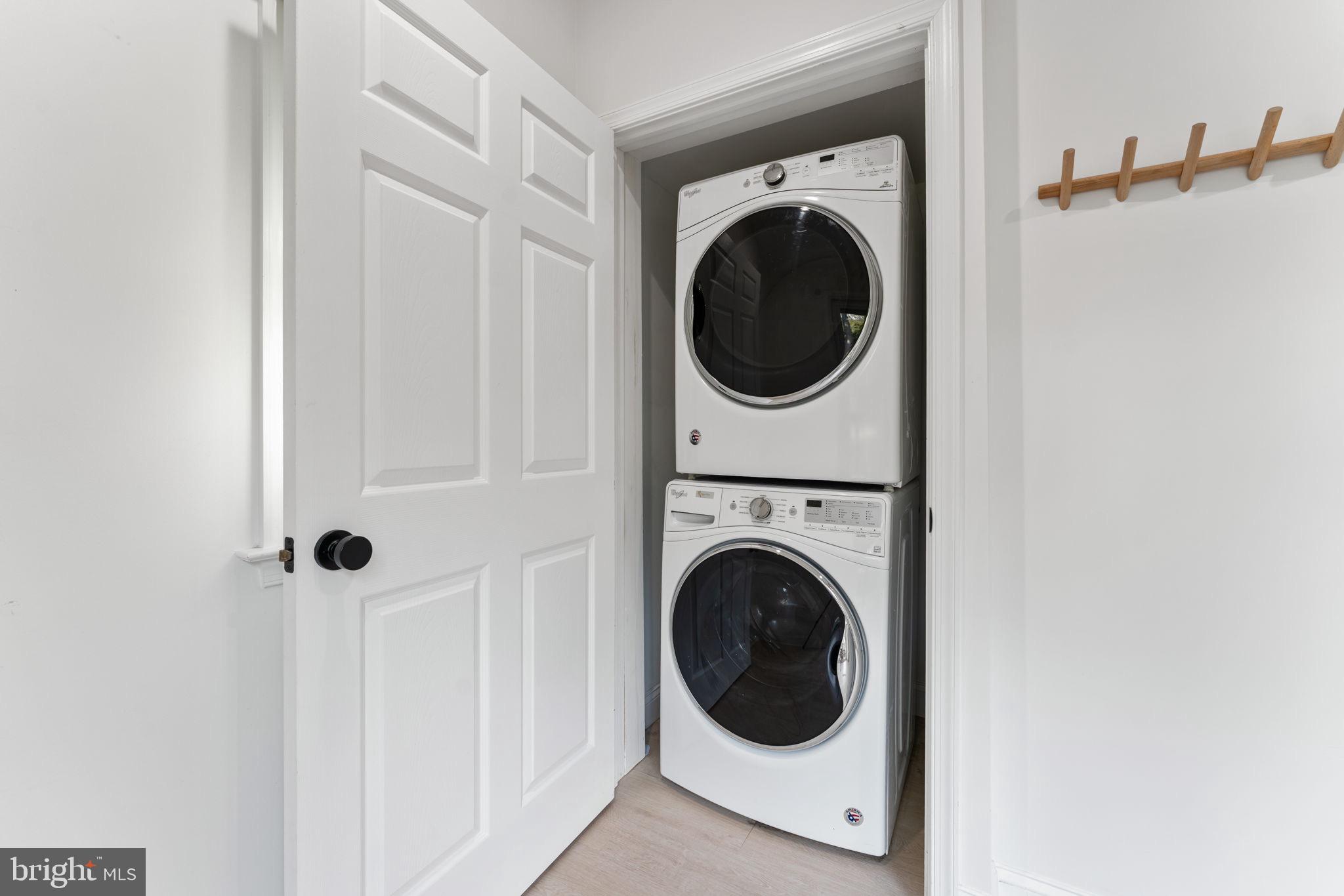 RIVERDALE PARK - Residential