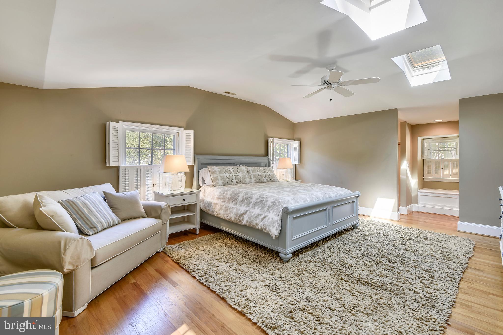 HISTORIC DISTRICT - Residential