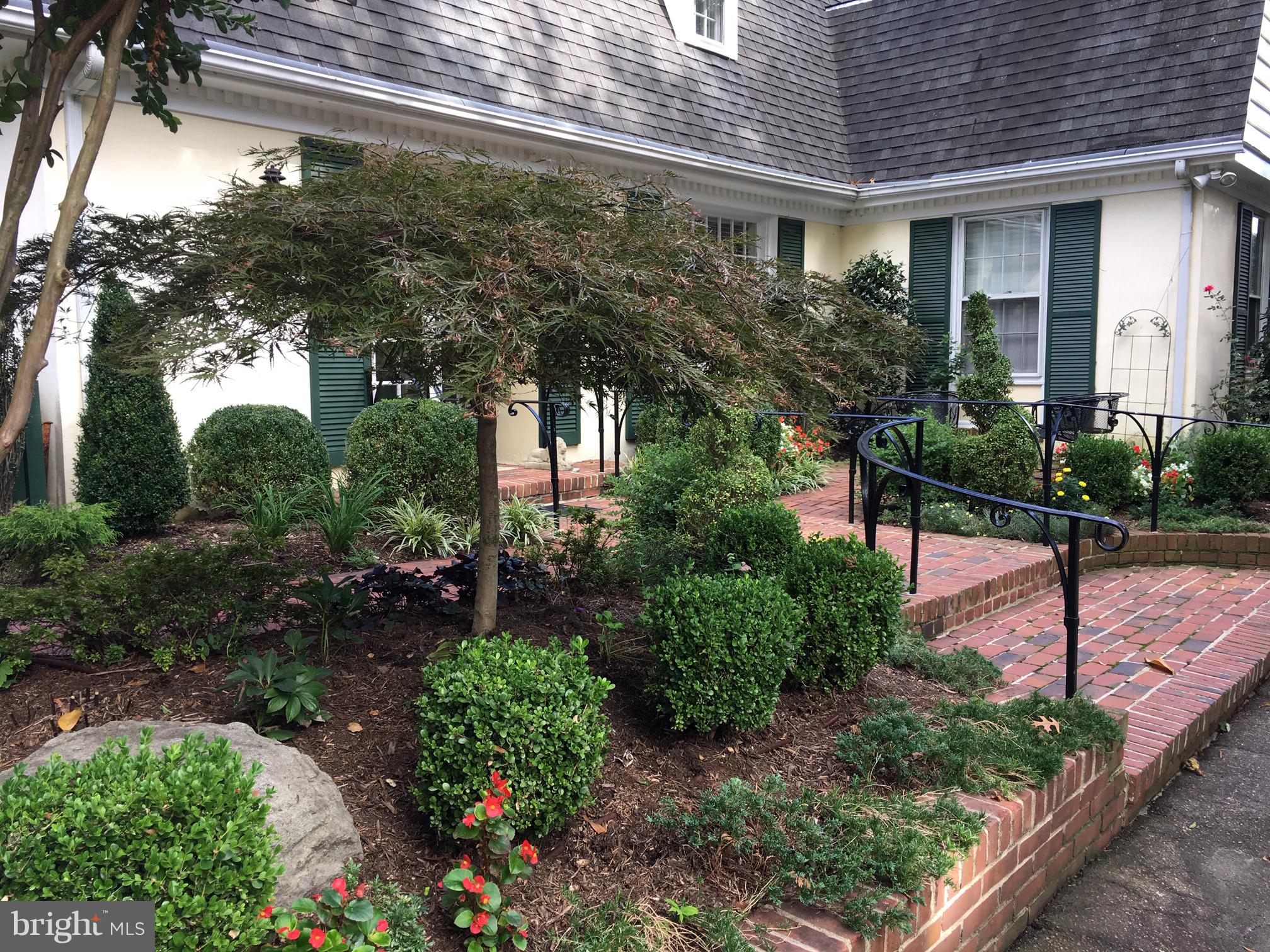 HISTORIC DISTRICT - Residential