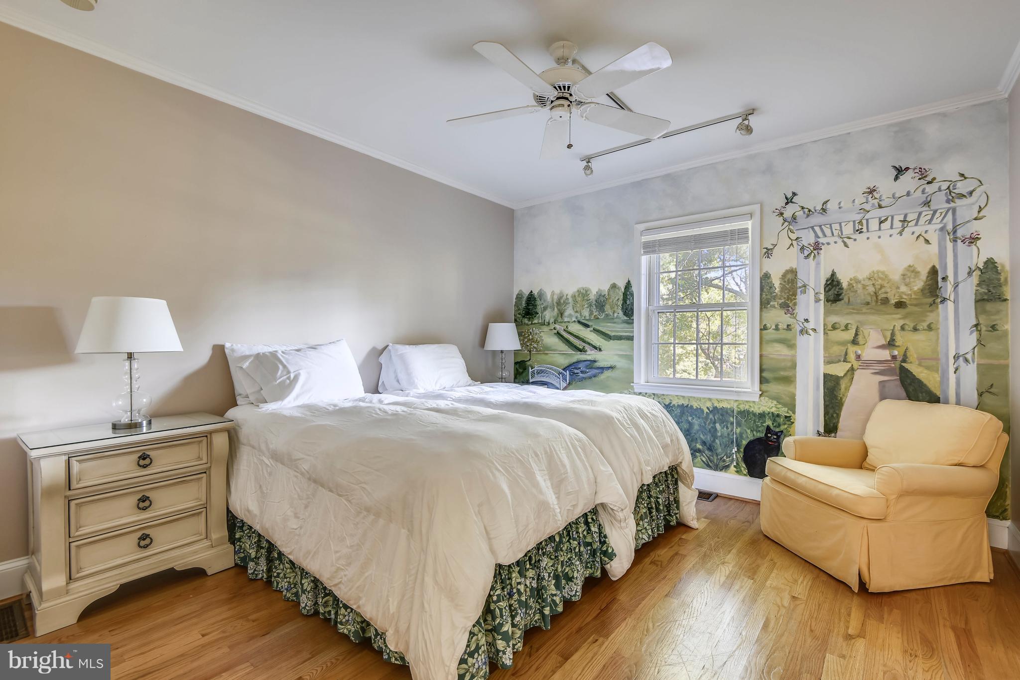 HISTORIC DISTRICT - Residential