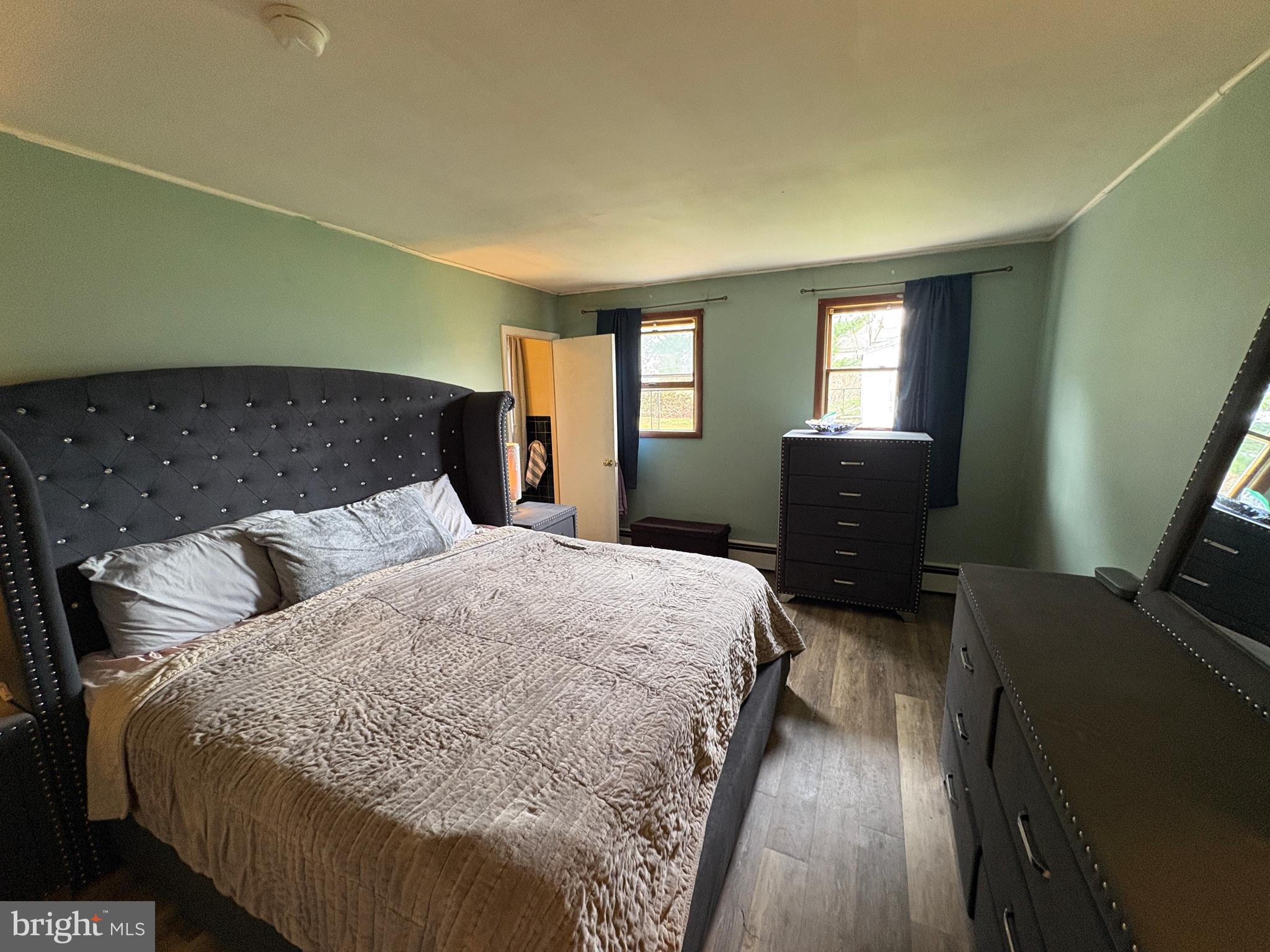 PENN SQ - Residential