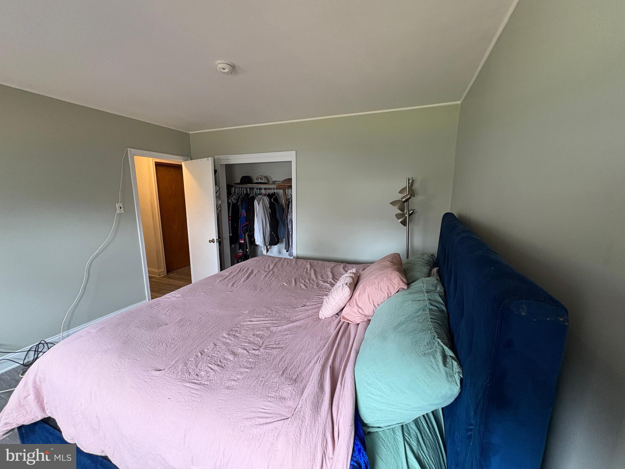 PENN SQ - Residential