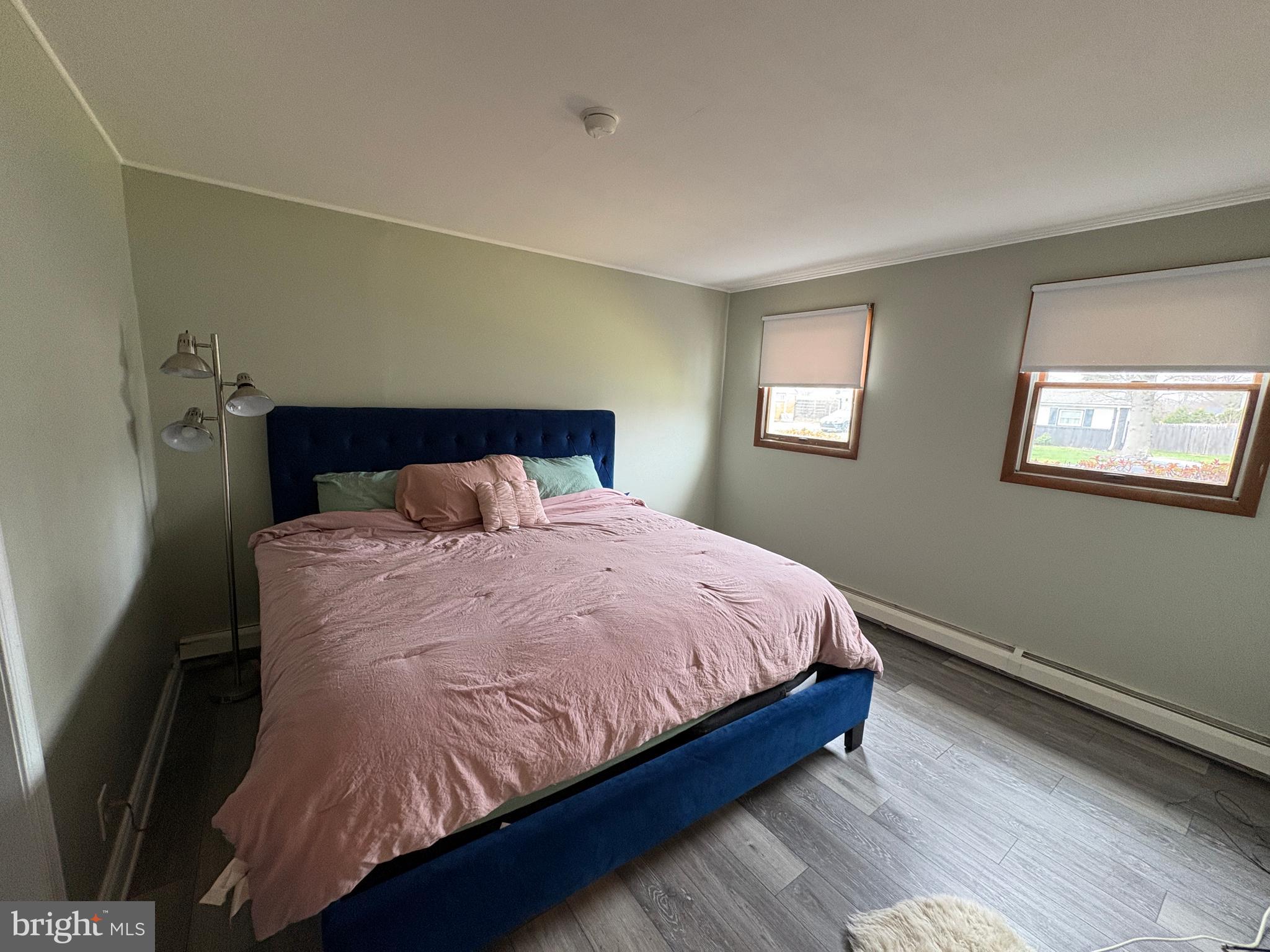 PENN SQ - Residential